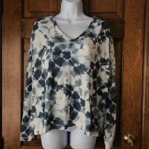 Old Navy White with Navy Tie-Dye V-Neck Pullover Sweater Medium